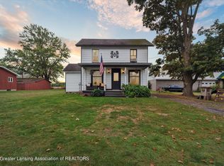 8955 Spore St, Vermontville, MI 49096