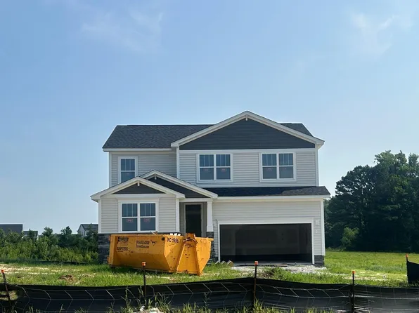445 Denali Dr, Angier, NC 27501