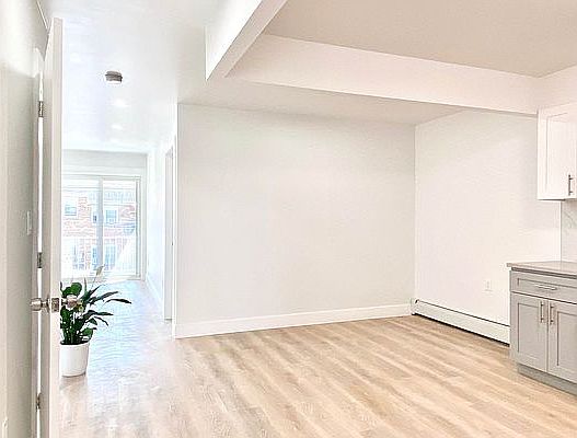 2nd image of 144-93 37th Ave Floor 3