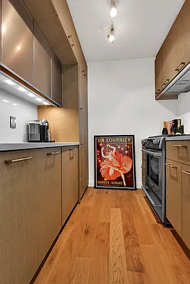 Rented by Cooper & Cooper Real Estate | media 18