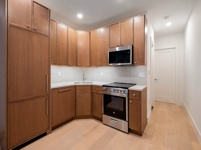 151 2nd Ave #2C — Photo 4