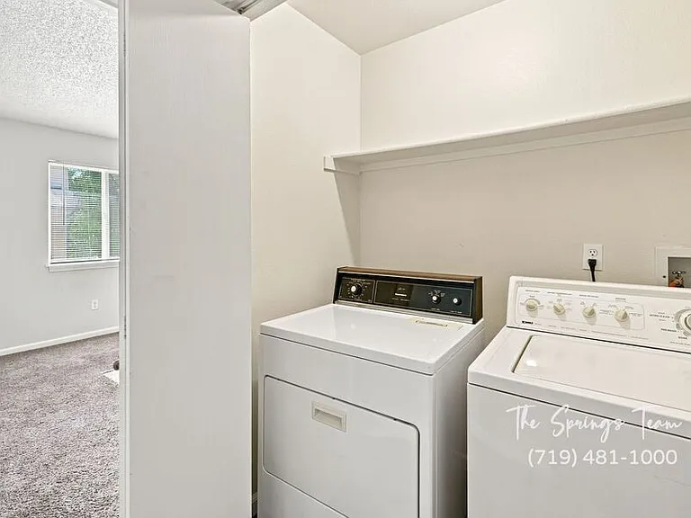 3014 Starlight Cir — Photo 24