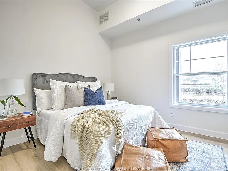 207 Brock St #319 — Photo 28