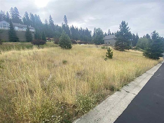3rd image of 5704 S Savannah Ln
