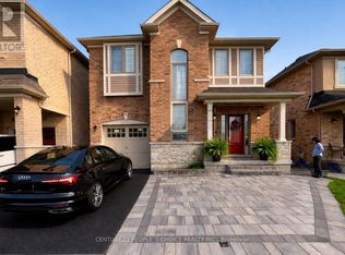 13 Skelton Cres, Ajax, ON L1Z0S2