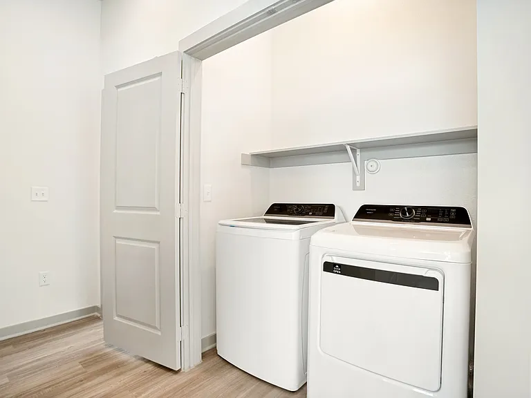 Jefferson Arbor Townhomes — Photo 8