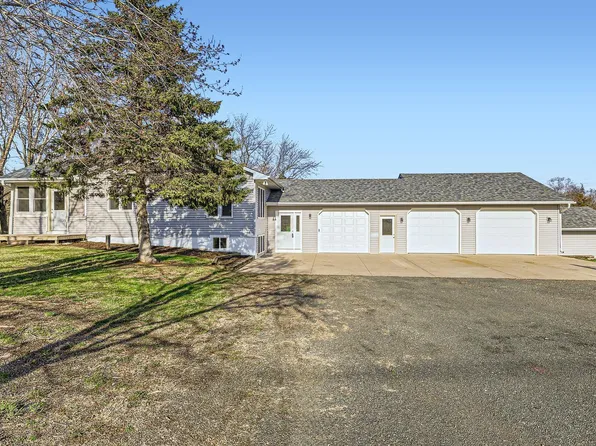 36 260th St, Osceola, WI 54020