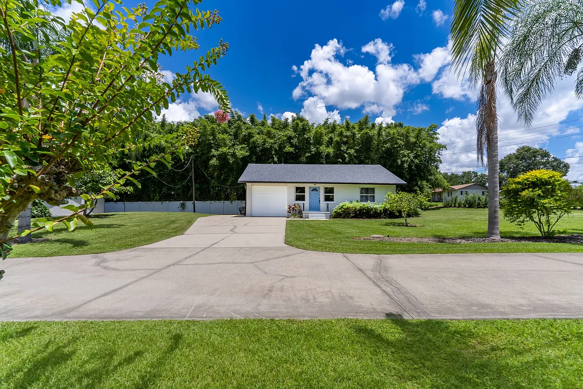 Building Photo - 4626 Bigler Ln