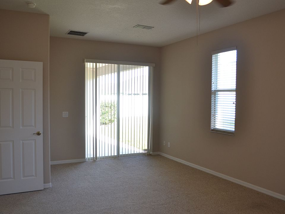 Master Bedroom Alt View