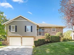 1701 SE 4th St, Lees Summit, MO 64063