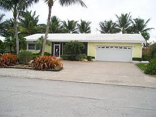 1st image of 730 Shore Dr