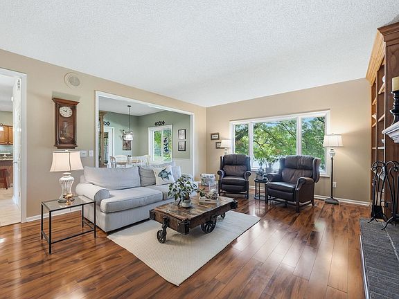 4th image of 6516 Shoreside Dr