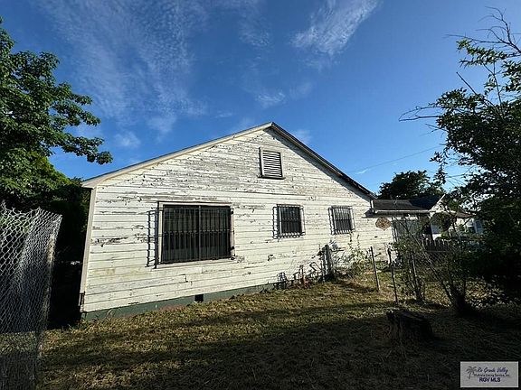 4th image of 106 Avalon Dr
