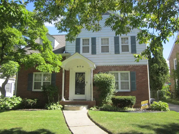 923 Beard St, Flint, MI 48503