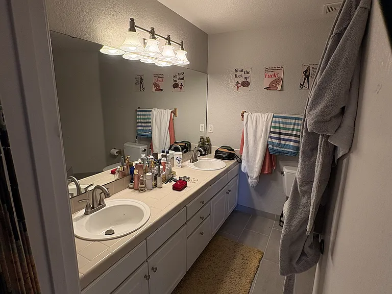 2827 Springdale Ln — Photo 11