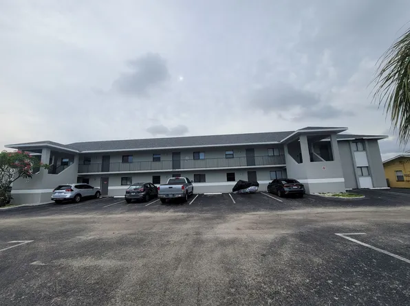 4815 Triton Ct E, Cape Coral, FL