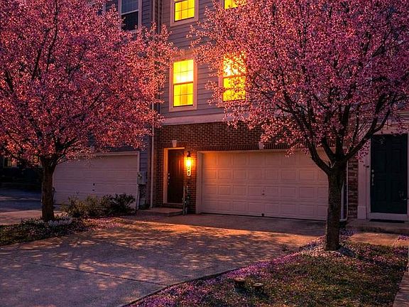 2nd image of 239 Mohegan Dr