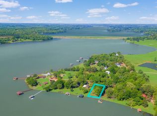 99 Rocky Point Rd, Mount Vernon, TX 75457