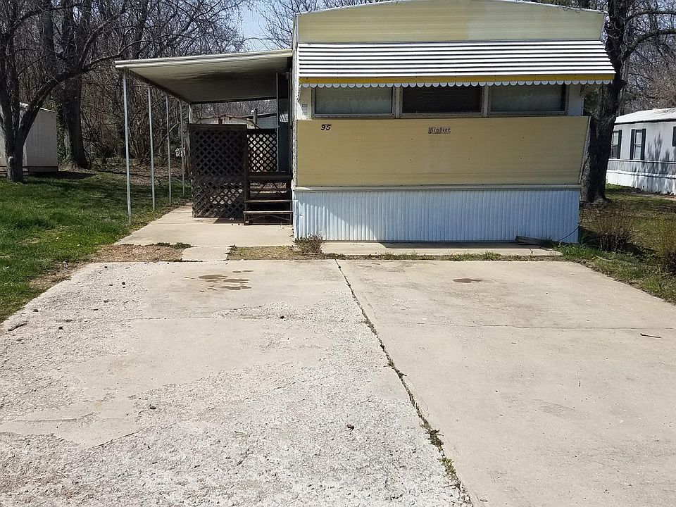 2nd image of 301 N Main St Lot 95