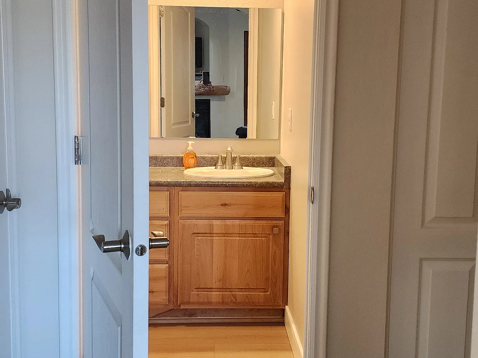 2 bed, 1028 sqft, $2,381 — Photo 2