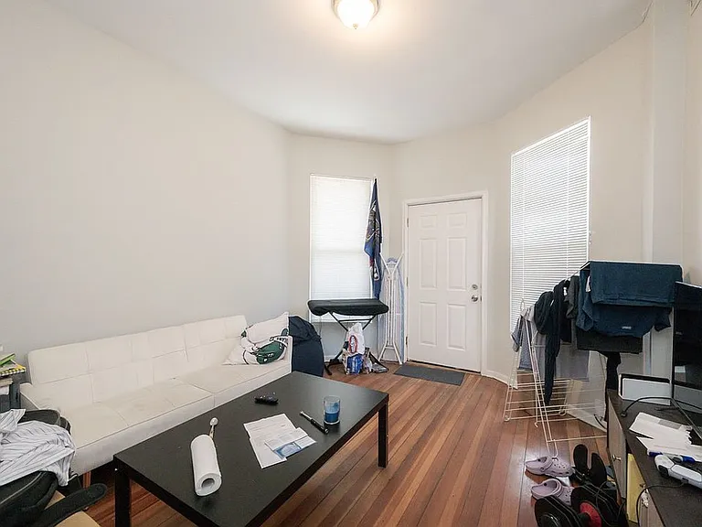 1452 N Western Ave #3R — Photo 8