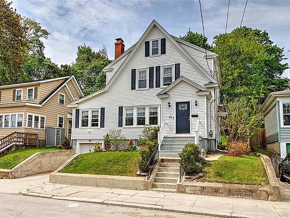 2nd image of 35 Sheffield Ave