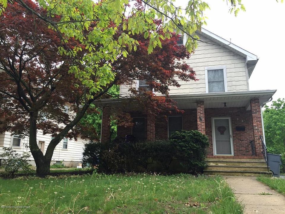 1st image of 24 Jerseyville Ave