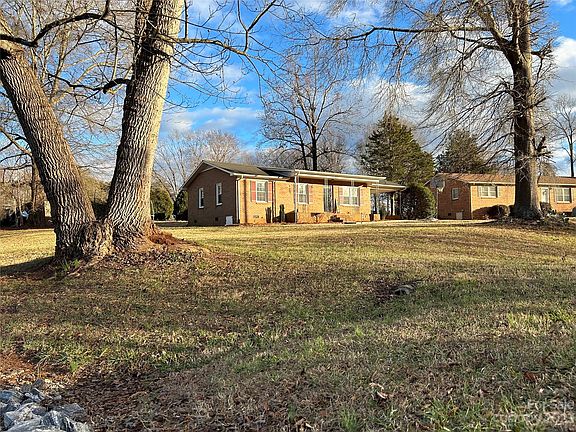4th image of 108 Hemingway Ln