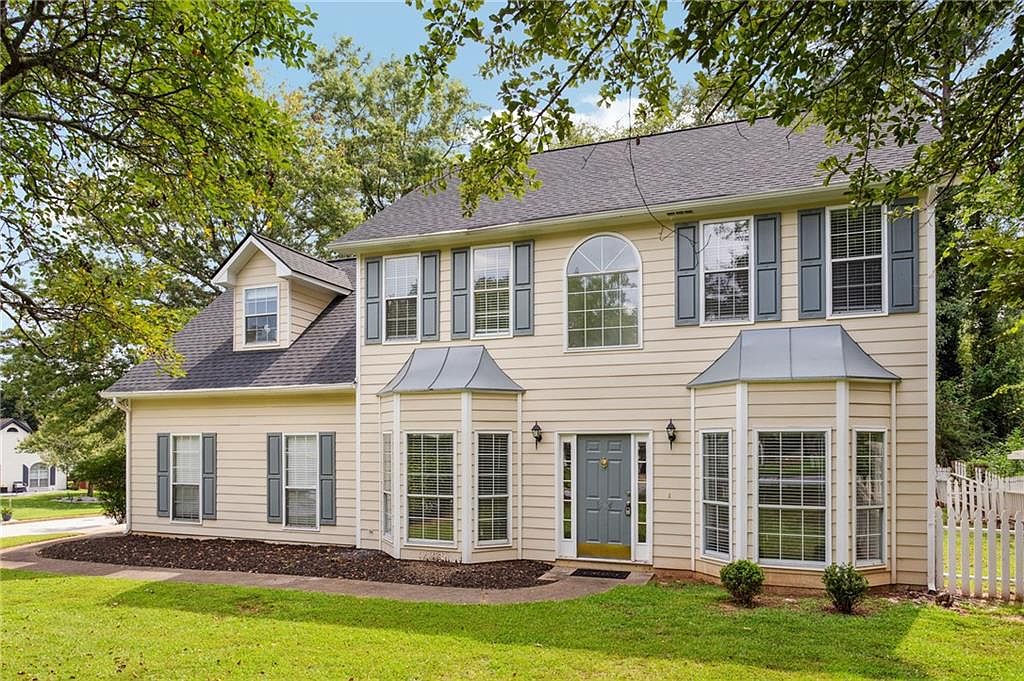 1564 Heartwood Dr, Lawrenceville, GA 30043 Zillow