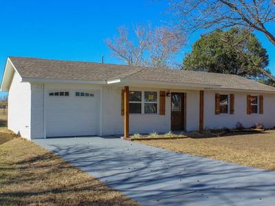 111 State St, Brady, TX, 76825