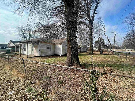 5th image of 120 E Speedway St