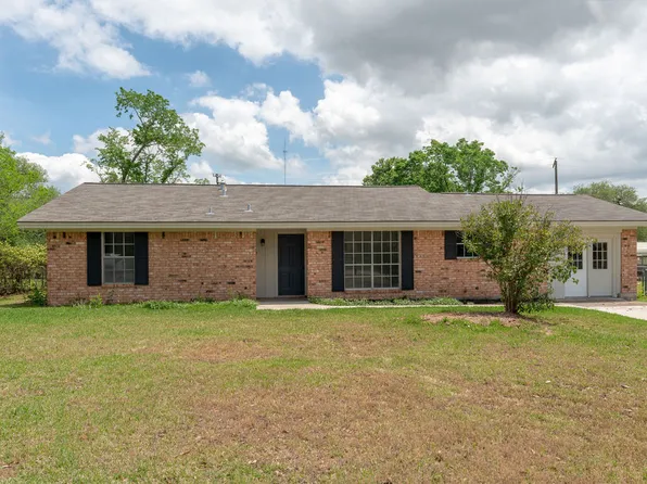 1102 Lamar Dr, Bryan, TX 77802