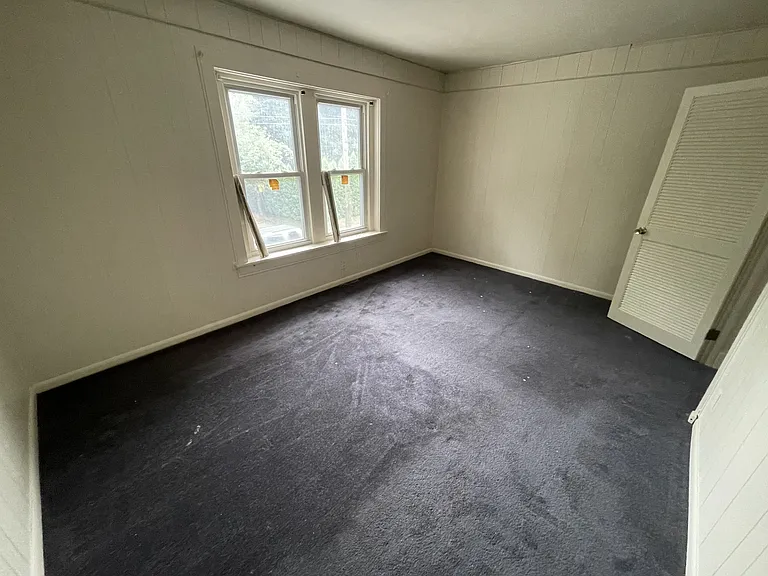2nd floor Bedroom 2
