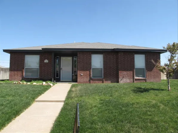 1156 Sterling Dr, Amarillo, TX 79110