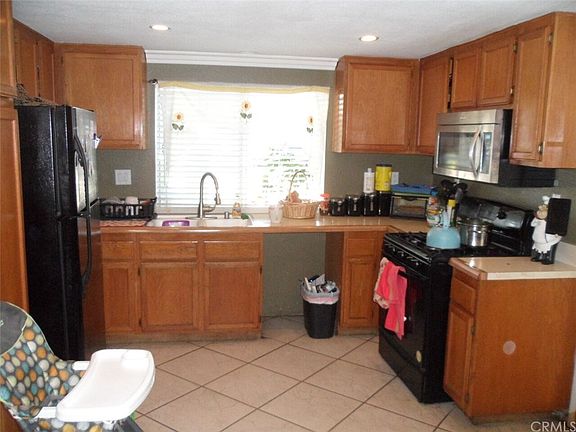5th image of 1244 W Miramont St