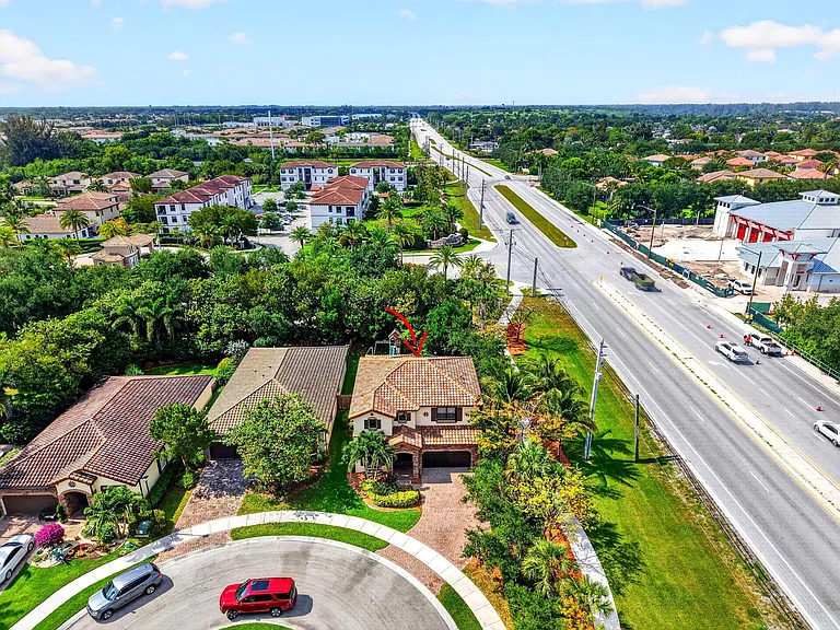 9062 Gulf Cove Dr — Photo 67