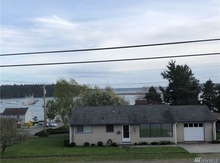 1565 SE 9th Ave, Oak Harbor, WA 98277