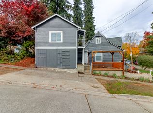 703 S Summit Ave, Bremerton, WA 98312