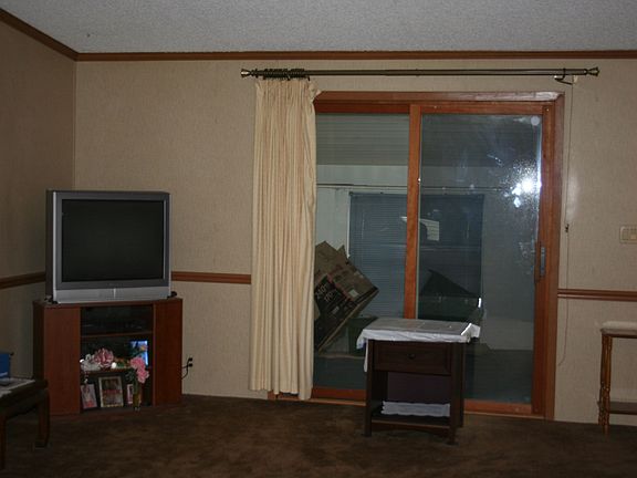 4th image of 1080 Oak Brook Ln