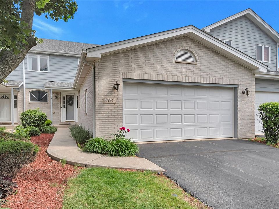 1st image of 8590 Tullamore Dr