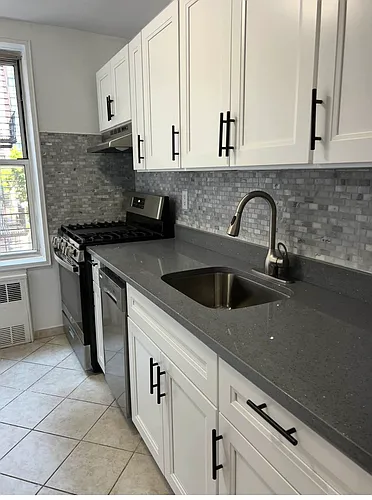 30-44 29th St #4B Photo 1