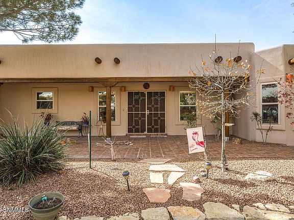 5th image of 3516 Saddle Rock Rd