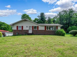 73 Summit Ave, Foxburg, PA 16036