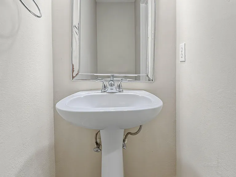 2026A Mossy Trail Dr — Photo 29