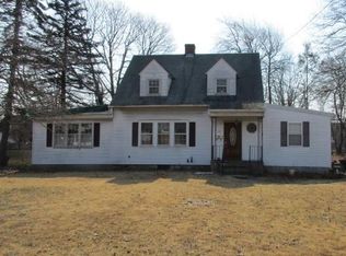 30 Coulter St, Old Saybrook, CT 06475
