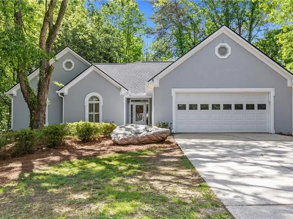 1965 Tiner Ct, Cumming, GA 30041