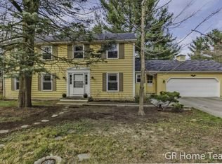7255 30th St SE, Ada, MI 49301