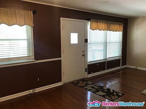 5th image of 120 Saint Regis Ln