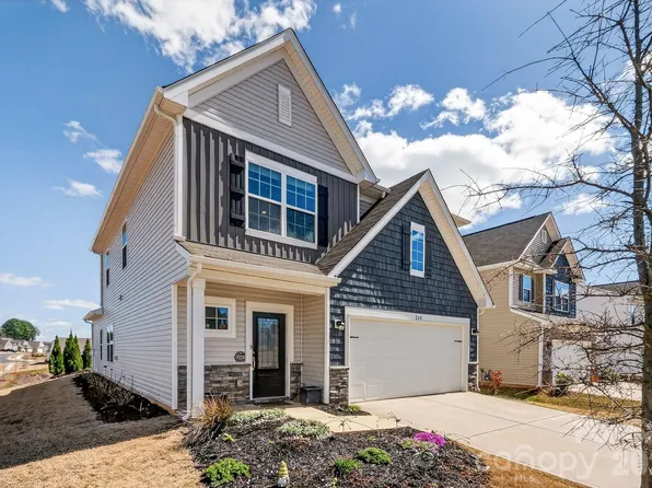 240 Eden Ave, Mooresville, NC 28115