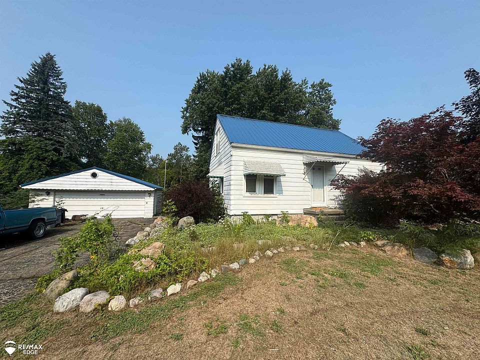 1st image of 5499 N McKinley Rd